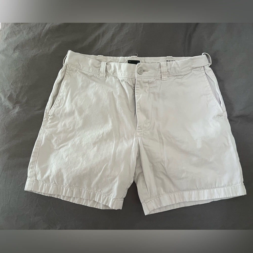 Jcrew men’s chino shorts 7 inch 33 waist